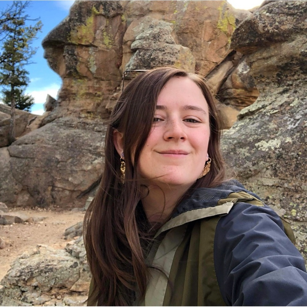 Meet your Posher, Hannah